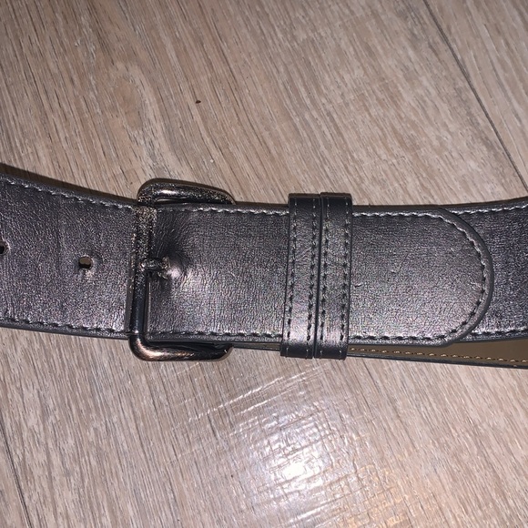 Metallic Silver studded XL Belt - Picture 2 of 8